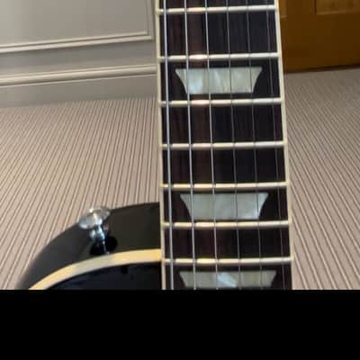 Gibson Les Paul Classic 2021 - Ebony *BOXED* image 4