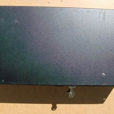 Middle Atlantic LBX-4 Rackmount Lockbox early 90s - Black image 3