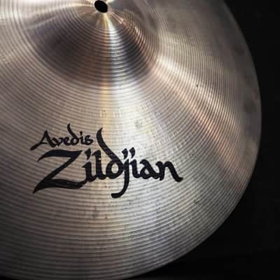 Zildjian USED ​​90s A Zildjian Rock Crash 18 [1738g] image 5
