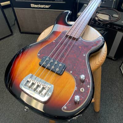 G&L Kiloton Fretless Tobacco Sunburst image 15
