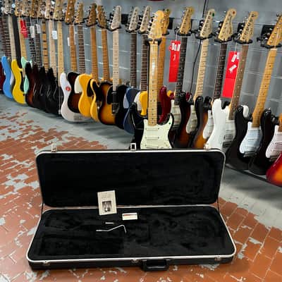 Fender   American Elite Stratocaster Black 1983 image 11