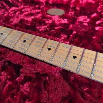 2022 Fender Custom Shop 1957 Reissue Stratocaster Heavy Relic, two-tone sunburst EX image 12