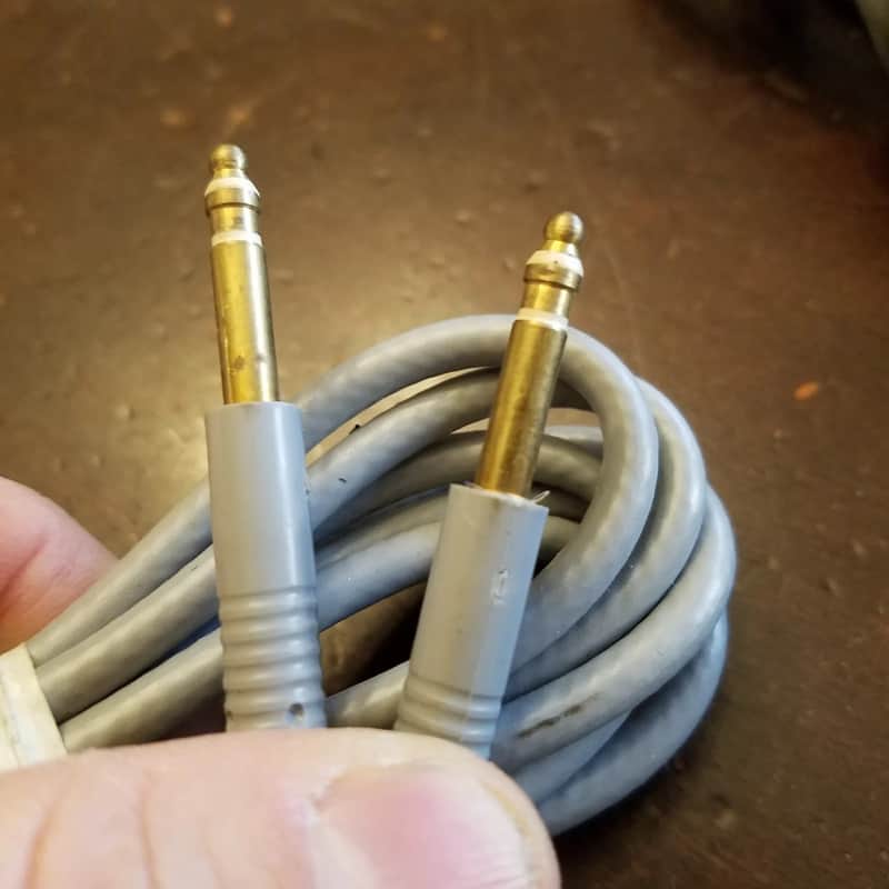 Switchcraft ONE (1) TT Jack Bantam Plug TT129 TT-129 72" patch cord cable balanced UL listed 1970s - grey plastic image 1