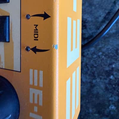 E-MU Systems XL7 AND Orbit 3 2001 - Yellow image 10