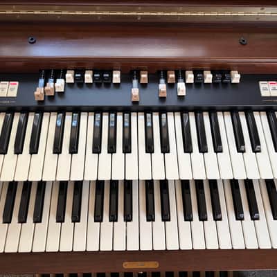 Hammond A-305 Organ w/ Premium Built-In Leslie Speaker, 25-Note Pedalboard, & Bench! image 5
