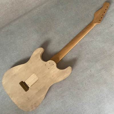 Harley Benton Harley Benton Guitar Maple Neck with Basswood HH Body - Wood Color image 12