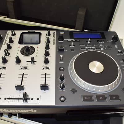Numark MIXDECK Dual DJ Controller + CD/MP3/USB/iPod Player w/ Built-In Mixer Includes Road Case image 5