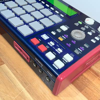 Akai MPC1000 - Blue 128MB RAM w/ CF Card image 4