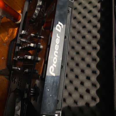 Pioneer DJ XDJ-RR Digital All-In-One DJ System with Gator Case image 3