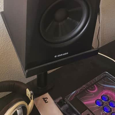 ADAM Audio T7V 7" Active Studio Monitors (Pair) WITH STANDS image 4
