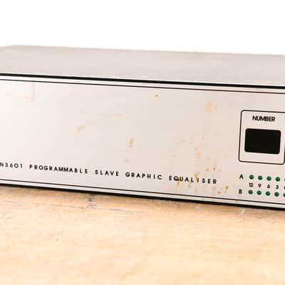 Klark Teknik DN3601 Programmable Slave Graphic Equalizer CG01XRE image 3