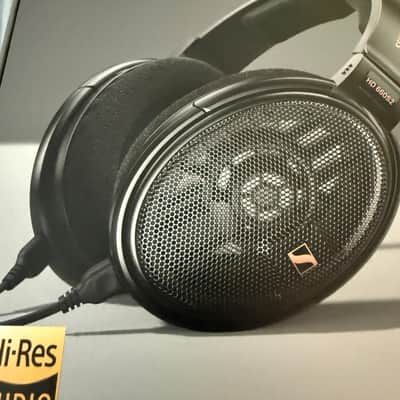 Superlux HD-660 Pro 32 Ohm – Rock City Guitar Shop Superlux HD-660 Pro 32 Ohm – Rock City Guitar Shop