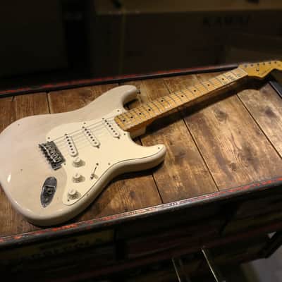 Fender Stratocaster Custom shop 1956 Reissue Journey man Relic 2017 - White Blonde image 10