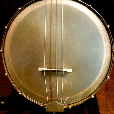 Gibson UB 2 Banjo Ukelele 1920s Dark Maple image 2