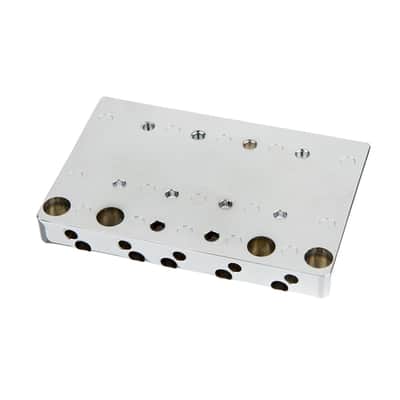 Fender HiMass™ 5-String Bass Wide Bridge Assembly, Zinc Saddles 0994409000 image 3