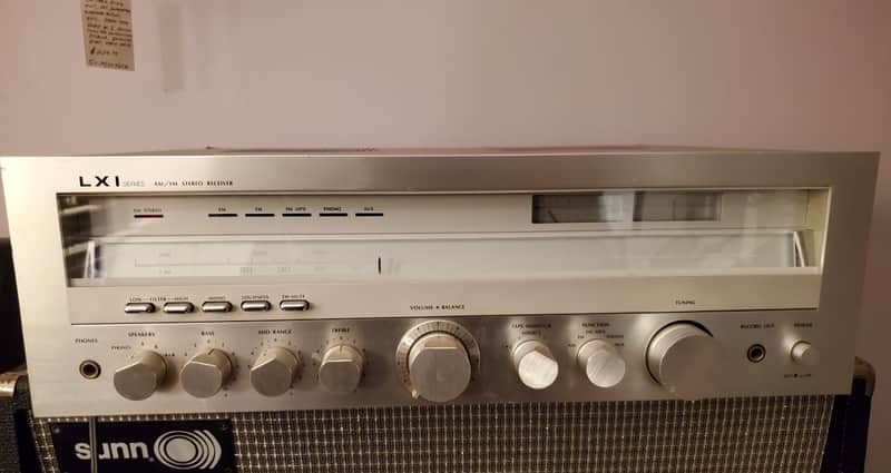 Vintage Sanyo LXI #564.92580900 Stereo AM-FM 100 Watt Receiver 1980s image 1