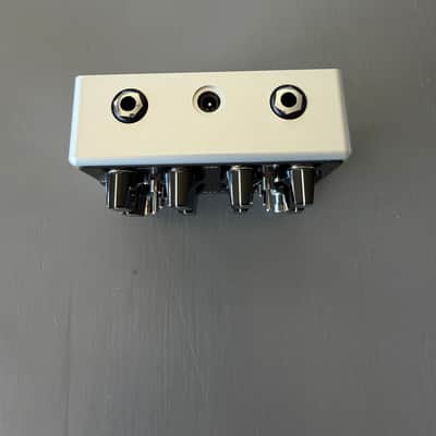 Darkglass Electronics Microtubes B7K Ultra V1 Bass Preamp image 4