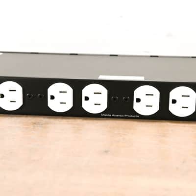 Middle Atlantic PD-915R-PL 9-Outlet Rackmount Power Distribution Unit CG013XC image 7