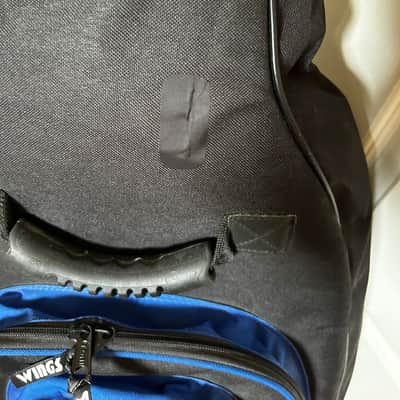 Wings soft shell royal blue and black backpack guitar case 2000’s - Cotton canvas image 5