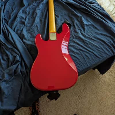 Fender MIJ Traditional '60s Precision Bass 2018 - 2020 - Torino Red image 5