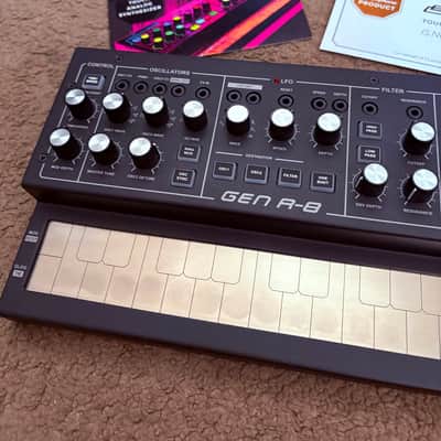 Stylophone GEN R-8 Stylophone GEN R-8 2019 - Very good image 3