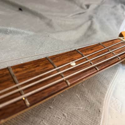 Fender Standard Jazz Bass Left-Handed Electric Bass Guitar Sunburst image 10