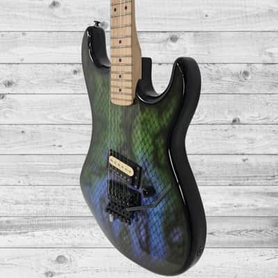 Used Kramer Baretta "Viper" Electric Guitar (7 lb 15 oz) image 2