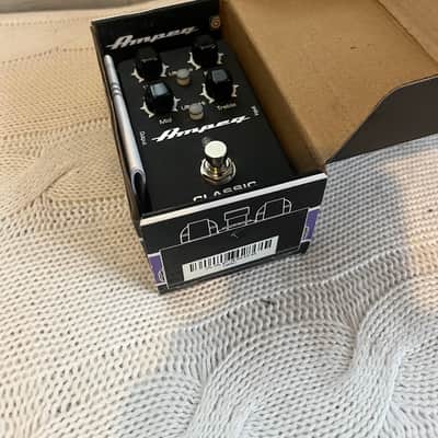Ampeg Classic Bass Preamp image 3