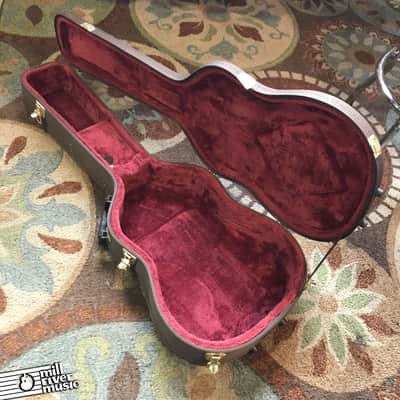 Acoustic Guitar Hardshell Case Used image 2