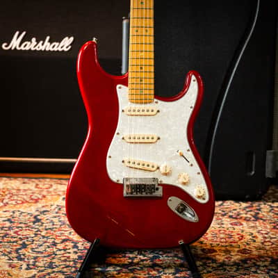 Fender American Deluxe Stratocaster with Maple Fretboard 2002 image 1