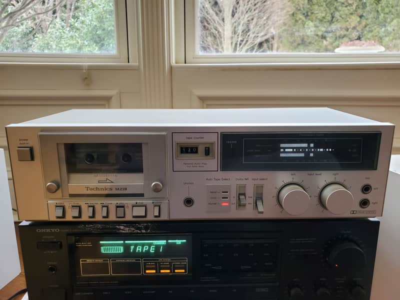 Technics RS-M218 1980s - Gray image 1