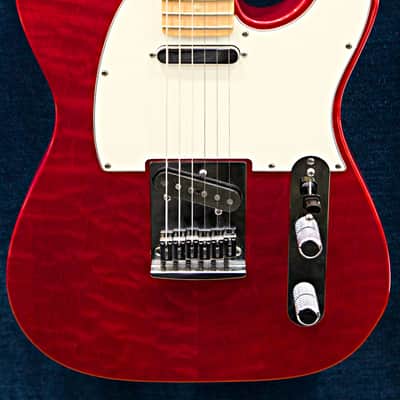 Fender Custom Shop Deluxe Telecaster 2012 – Quilted Maple Top Candy Red image 1