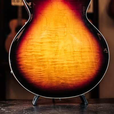 2002 Gibson ES-137C Classic sunburst image 14