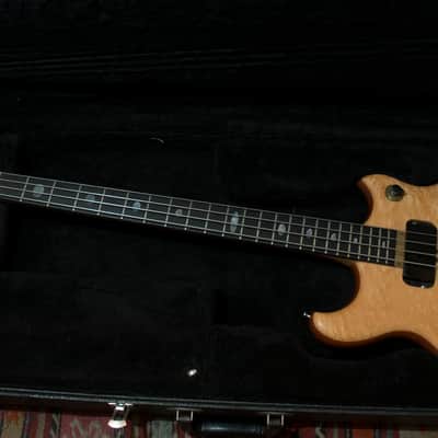 Alembic Distillate Bass 1983 Birdseye Maple and Mahogany Bild 7