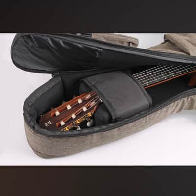 Alhambra 7FC CT E2 Thinline Cutaway Flamenco 2024 image 10