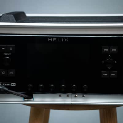 Line 6 Helix Rack Guitar Processor + Helix Control w/Case - Preowned image 4