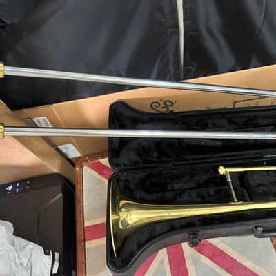 Jupiter JTB700 Bb Tenor Trombone w Case Bild 4