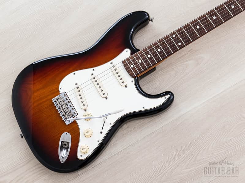 1994 Fender Order Made '62 Stratocaster Sunburst Lacquer w/ Birdseye Neck, USA Pickups & Case, Japan MIJ Fujigen