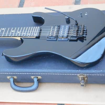 Vintage Kramer NightSwan Black Finish Impossible to Find W Kramer Case image 2