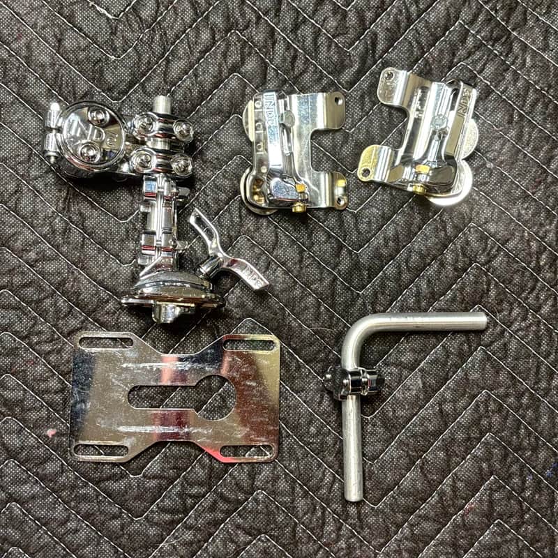 INDe Low-Profile Drill Free Rail Tom Holder Mounting system - Chrome image 1