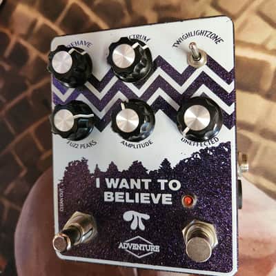 Adventure Audio Fuzz Peaks 2015 - 2017 - White / Purple Graphic image 4