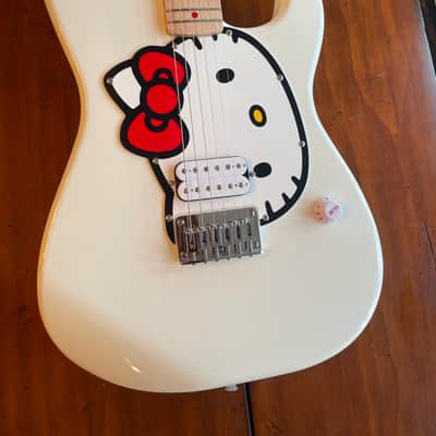 Fender Web Exclusive - Squier Hello Kitty Stratocaster - 2024 50th Anniversary Limited Edition, White image 4