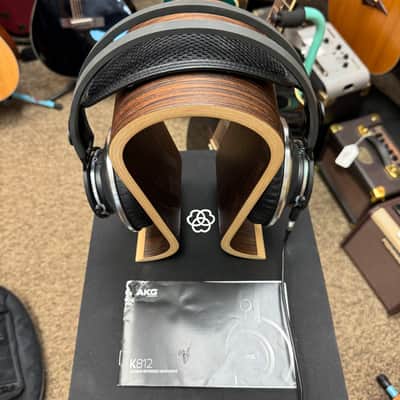 AKG K812 Reference Headphones 2010s - Black image 2