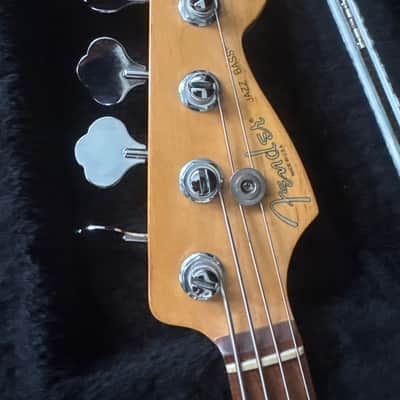 USA Fender Standard Jazz Bass with Rosewood Fretboard 1991 - 2008 - Natural image 3