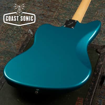 2025 Fender Traditional Late 60s Jazzmaster w/matching headstock Made in Japan Ocean Turquoise image 10