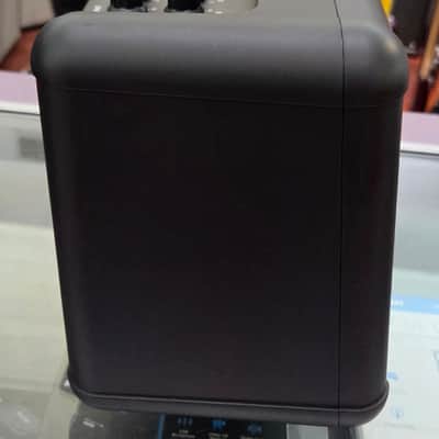 Blackstar Super Fly Bluetooth Portable Guitar/Mic Amp with Battery and Carry Bag image 6