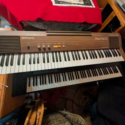 Roland Electronic PianoPlus70 / HP-70 Made in Japan
