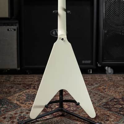 Gibson '70s Flying V Electric Guitar - Classic White with Hardshell Case image 8