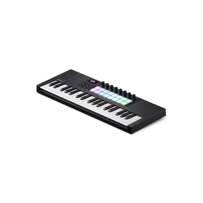 Novation Launchkey Mini 37 Mk4 Midi Controller image 2
