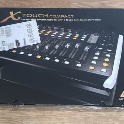 Behringer X-TOUCH COMPACT Universal DAW Control Surface 2015 - Present - Standard image 1